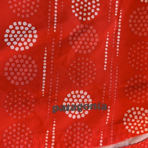 Patagonia Skirt Athletic Running Hiking Skort Spandex Red Shorts size large - Picture 2 of 5